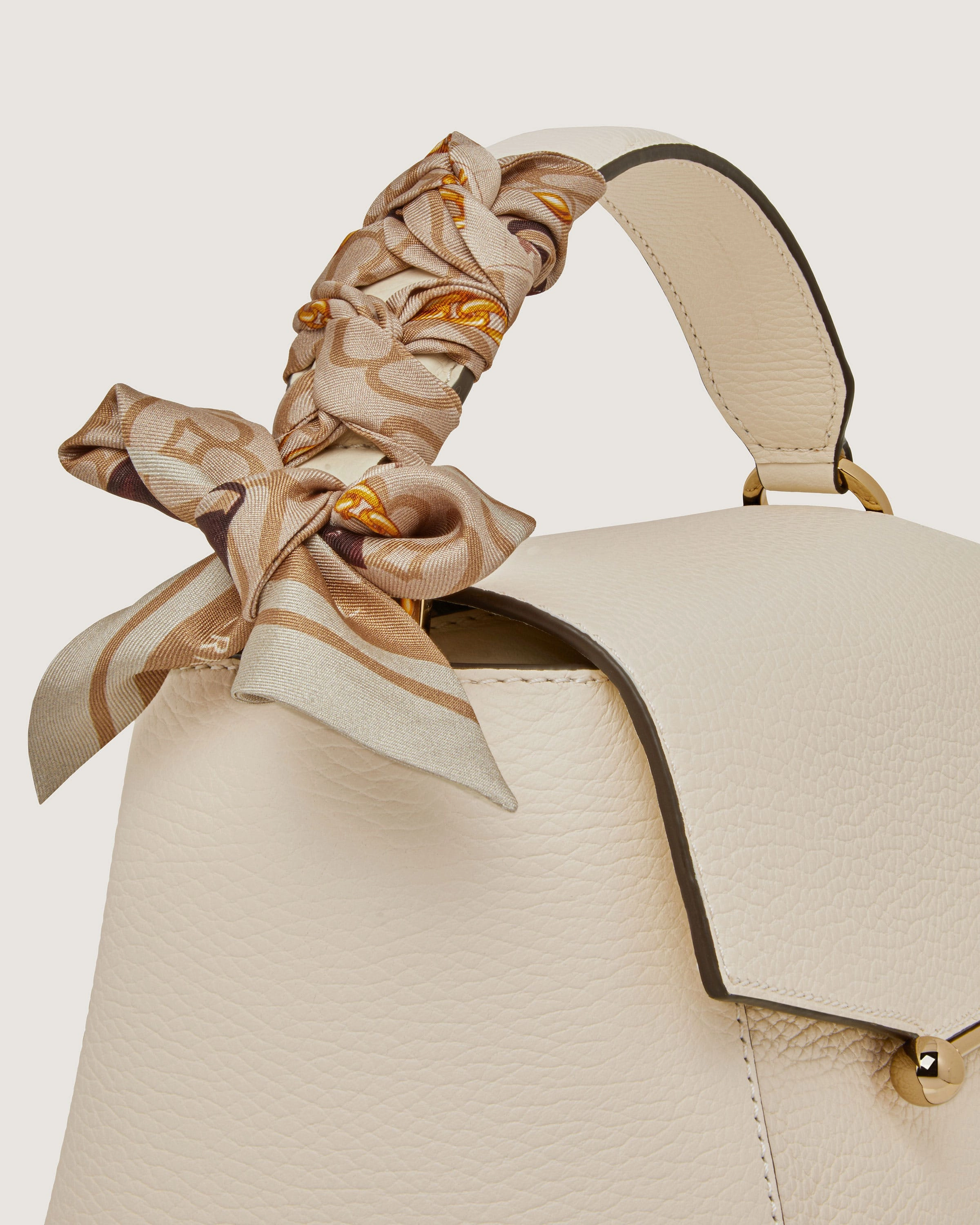 Silk Skinny Scarf - Bag and Chain Print Oat/Caramel