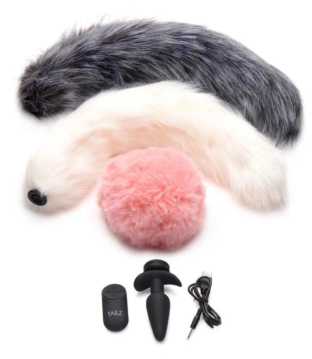 Tailz Vibrating Anal Plug & 3 Tails With Remote Control