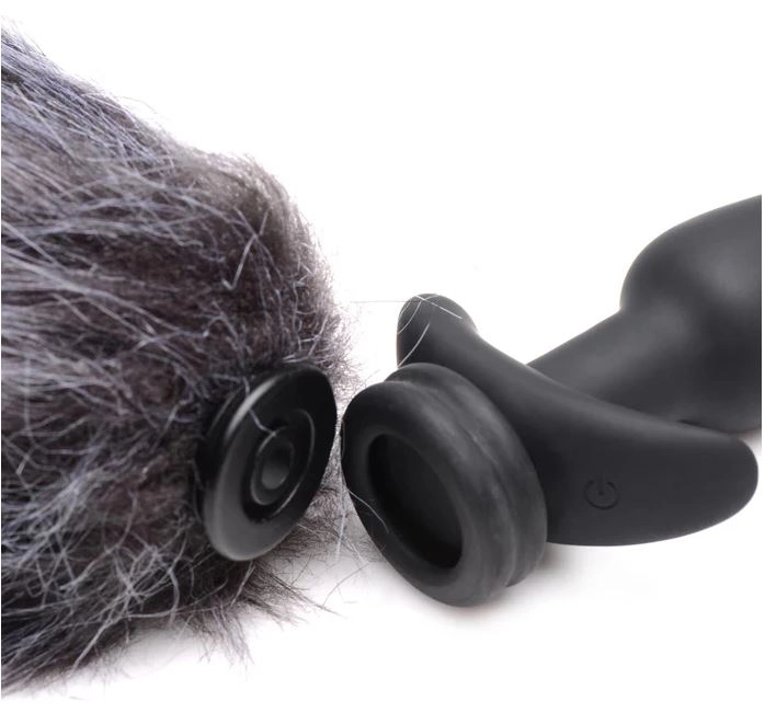 Tailz Vibrating Anal Plug & 3 Tails With Remote Control
