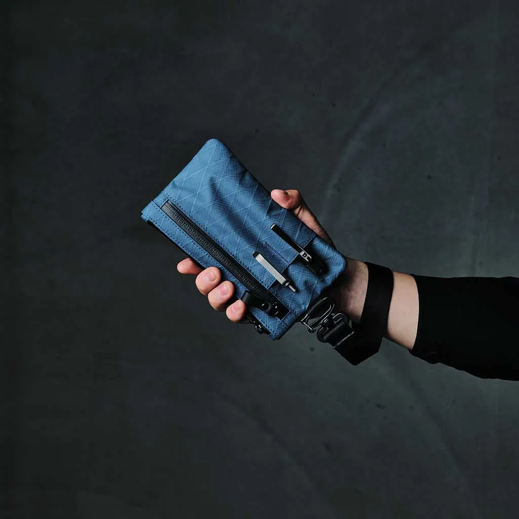 Zip Clutch