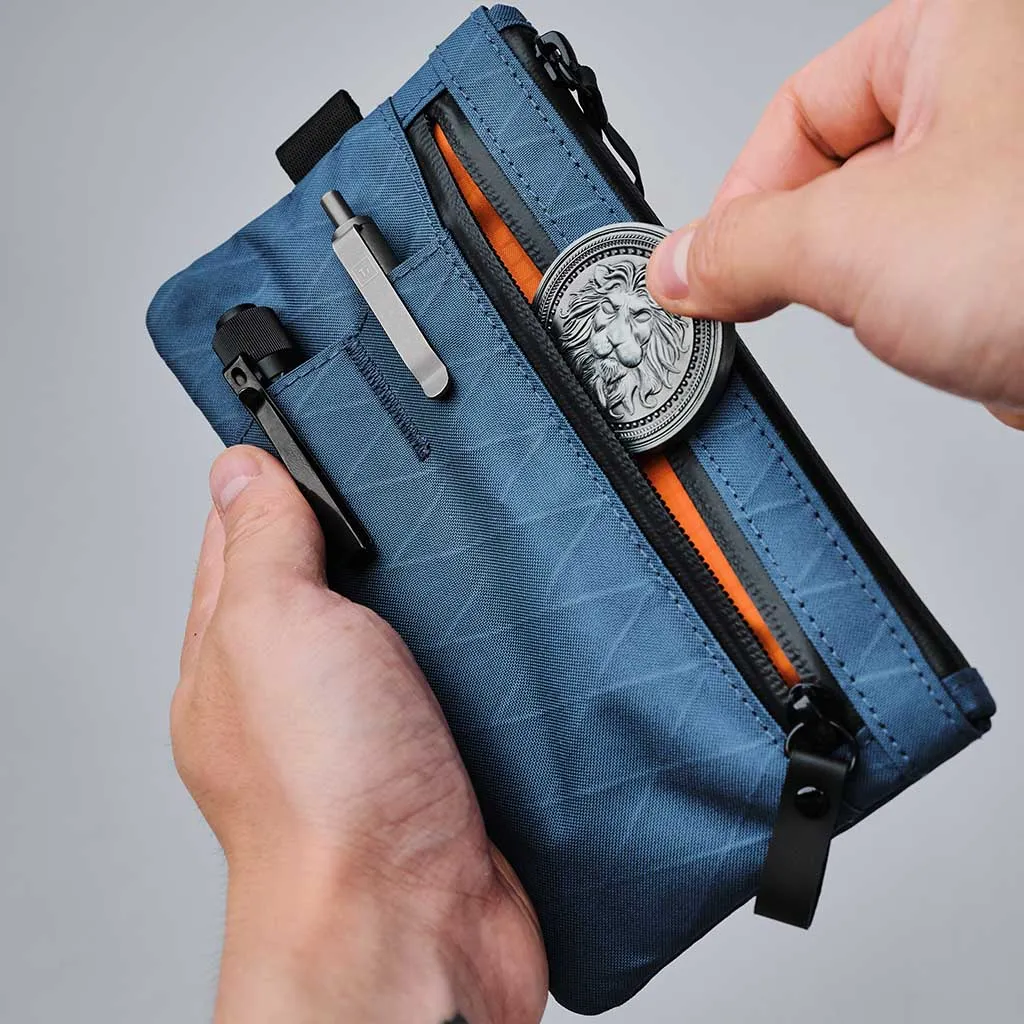 Zip Clutch